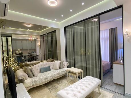 2 otaqlı yeni tikili - İnşaatçılar m. - 55 m²