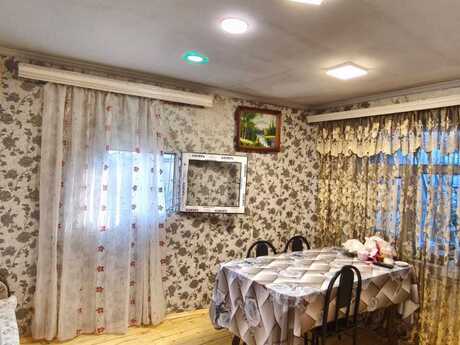 5 otaqlı həyət evi/bağ evi - NZS q. - 70 m²