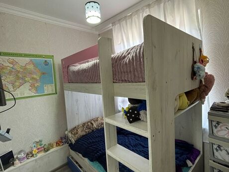 3 otaqlı köhnə tikili - Xalqlar Dostluğu m. - 55 m²