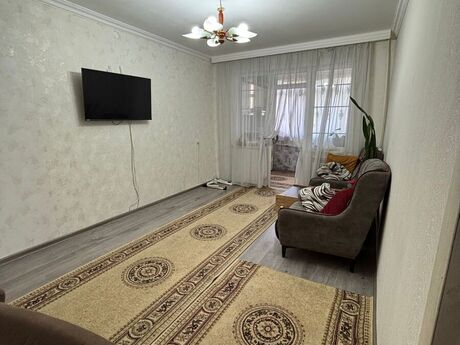 3 otaqlı köhnə tikili - Xalqlar Dostluğu m. - 55 m²