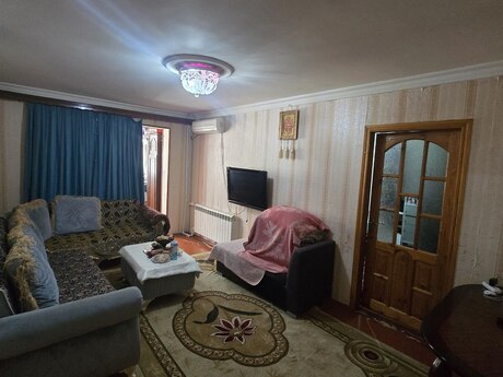 2 otaqlı köhnə tikili - Neftçilər m. - 55 m²