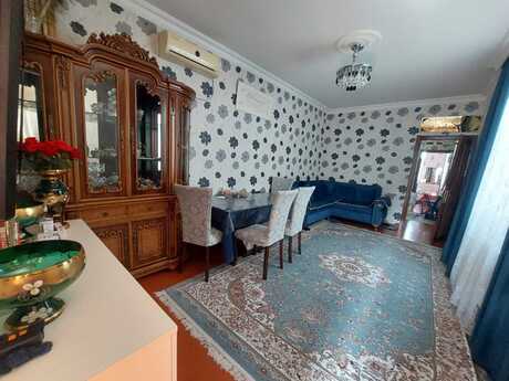 3 otaqlı həyət evi/bağ evi - Memar Əcəmi m. - 70 m²