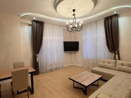 3 otaqlı yeni tikili - Ağ şəhər q. - 120 m²