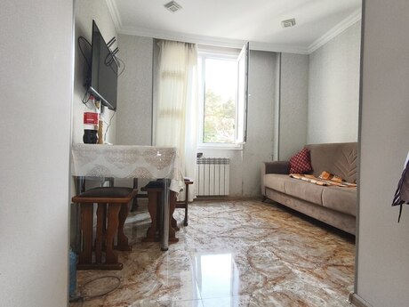 2 otaqlı köhnə tikili - Nərimanov r. - 60 m²
