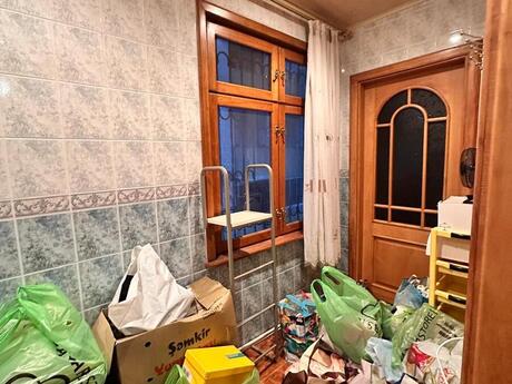 3 otaqlı köhnə tikili - Qara Qarayev m. - 80 m²