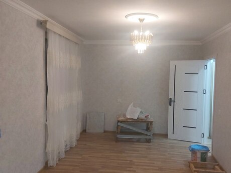 1 otaqlı köhnə tikili - Neftçilər m. - 41 m²