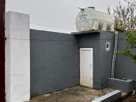 3 otaqlı həyət evi/bağ evi - Buzovna q. - 95 m²