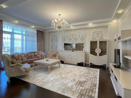 Elan №6115424 - Bakı, İçəri Şəhər m., 4 otaqlı, 240 m², 13/14 mərtəbə