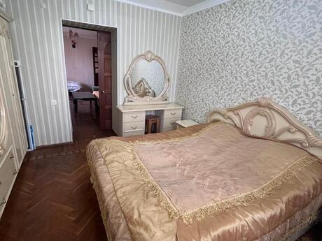 Elan №6115561 - Bakı, Gənclik m., 2 otaqlı, 50 m², 3/5 mərtəbə