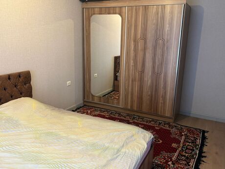 2 otaqlı yeni tikili - İnşaatçılar m. - 75 m²