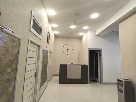 1 otaqlı ofis - Elmlər Akademiyası m. - 30 m²