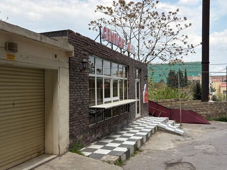 Obyekt - Elmlər Akademiyası m. - 72 m²