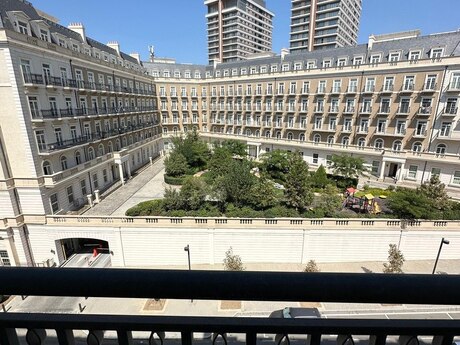 3 otaqlı yeni tikili - Ağ şəhər q. - 100 m²