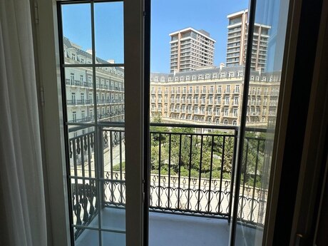 3 otaqlı yeni tikili - Ağ şəhər q. - 100 m²