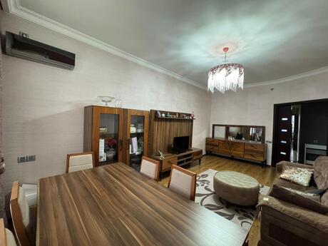 3 otaqlı yeni tikili - İnşaatçılar m. - 100 m²