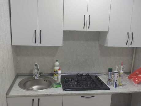1 otaqlı köhnə tikili - Neftçilər m. - 40 m²