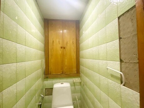4 otaqlı köhnə tikili - Qara Qarayev m. - 110 m²