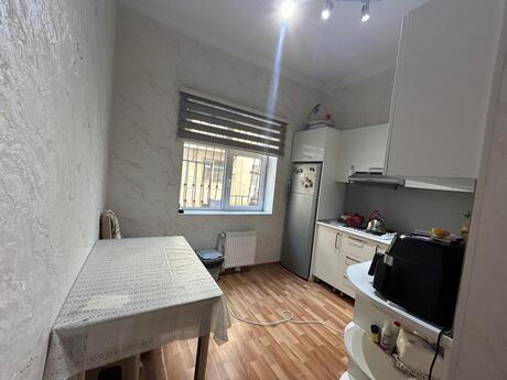 3-комн. вторичка - Наримановский  р. - 70 м²