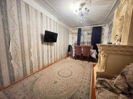 3 otaqlı köhnə tikili - Memar Əcəmi m. - 65 m²