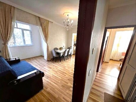 1 otaqlı köhnə tikili - Əhmədli m. - 40 m²