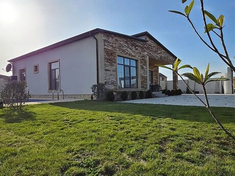 4 otaqlı həyət evi/bağ evi - Nardaran q. - 170 m²