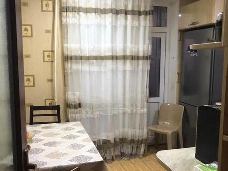 3 otaqlı köhnə tikili - Həzi Aslanov m. - 80 m²