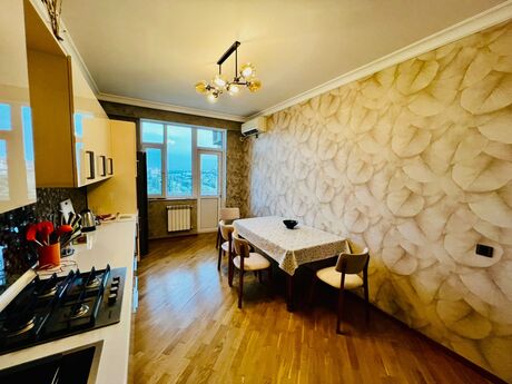 3 otaqlı yeni tikili - İnşaatçılar m. - 145 m²
