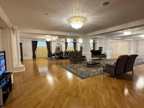 14 otaqlı həyət evi/bağ evi - Şüvəlan q. - 2000 m²