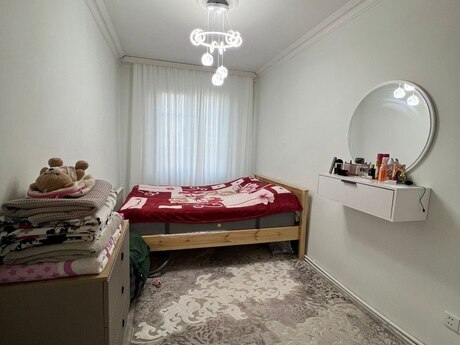 2 otaqlı köhnə tikili - Memar Əcəmi m. - 50 m²