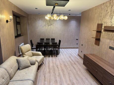 Elan №6115667 - Bakı, 8 Noyabr m., 3 otaqlı, 150 m², 13/27 mərtəbə