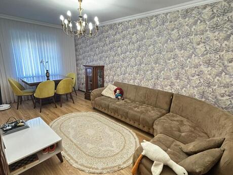 2 otaqlı köhnə tikili - Yeni Günəşli q. - 57 m²