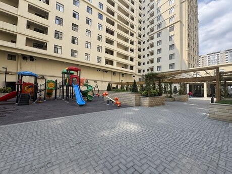 4 otaqlı yeni tikili - 28 May m. - 215 m²