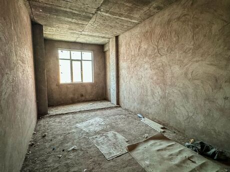 4 otaqlı yeni tikili - Elmlər Akademiyası m. - 216 m²
