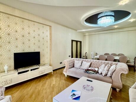 4 otaqlı yeni tikili - Elmlər Akademiyası m. - 210 m²