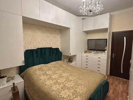 2 otaqlı köhnə tikili - Nəriman Nərimanov m. - 62 m²