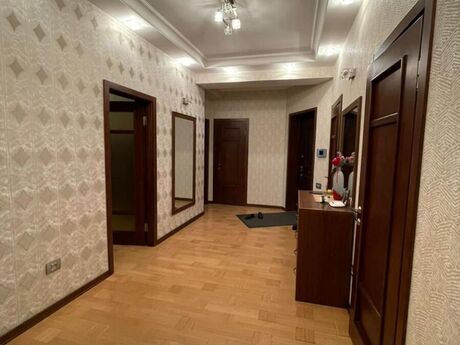Elan №6115705 - Bakı, Nəriman Nərimanov m., 3 otaqlı, 120 m², 10/18 mərtəbə