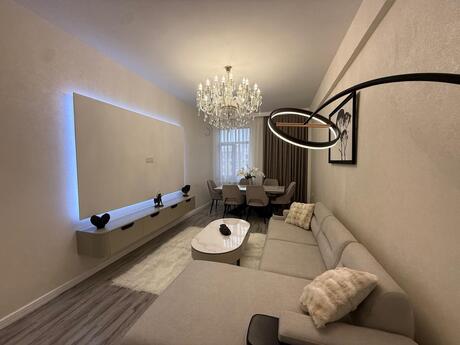 2 otaqlı yeni tikili - Nəsimi r. - 103 m²