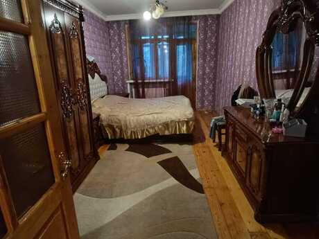 3 otaqlı köhnə tikili - Bakıxanov q. - 90 m²