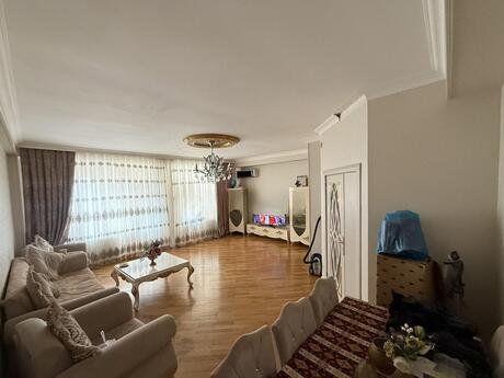 4 otaqlı yeni tikili - Yeni Yasamal q. - 135 m²