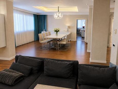5 otaqlı yeni tikili - Şah İsmayıl Xətai m. - 240 m²