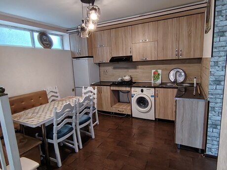 3 otaqlı həyət evi/bağ evi - Qəbələ - 250 m²