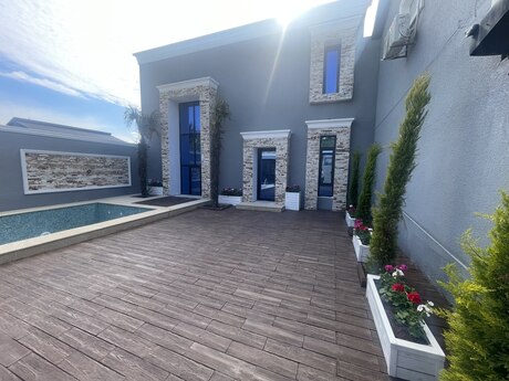 5 otaqlı həyət evi/bağ evi - Novxanı q. - 175 m²