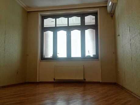 3 otaqlı köhnə tikili - Xırdalan - 85 m²