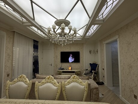 4 otaqlı yeni tikili - Masazır q. - 200 m²