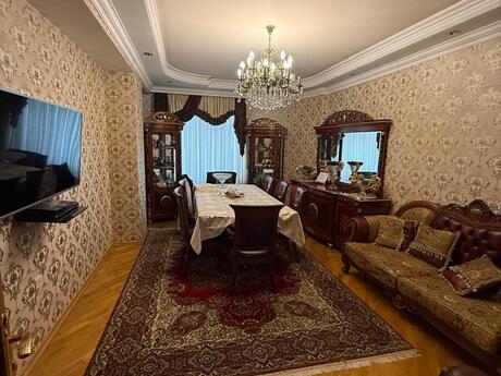 3 otaqlı yeni tikili - İnşaatçılar m. - 127 m²