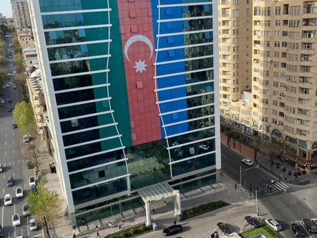 3 otaqlı köhnə tikili - Nizami m. - 85.5 m²