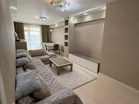 3 otaqlı yeni tikili - Nəriman Nərimanov m. - 130 m²