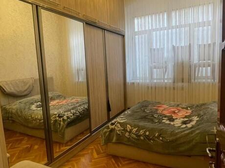 3 otaqlı köhnə tikili - İçəri Şəhər m. - 90 m²