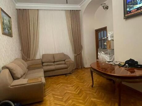 3 otaqlı köhnə tikili - İçəri Şəhər m. - 90 m²