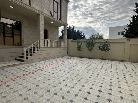 5 otaqlı həyət evi, 200 m², Yeni Ramana: 195 000 ₼ 5